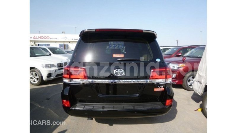 Big with watermark toyota land cruiser arusha import dubai 8562