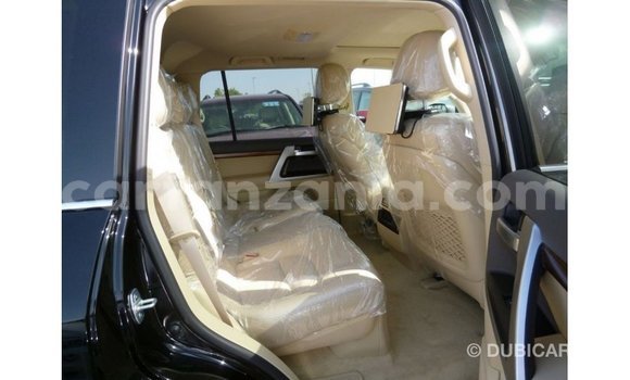 Buy Import Toyota Land Cruiser Black Car in Import - Dubai in Arusha Buy Import Toyota Land Cruiser Black Car in Import - Dubai in Arusha