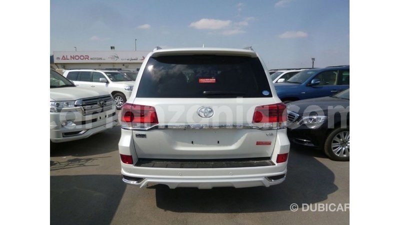 Big with watermark toyota land cruiser arusha import dubai 8563