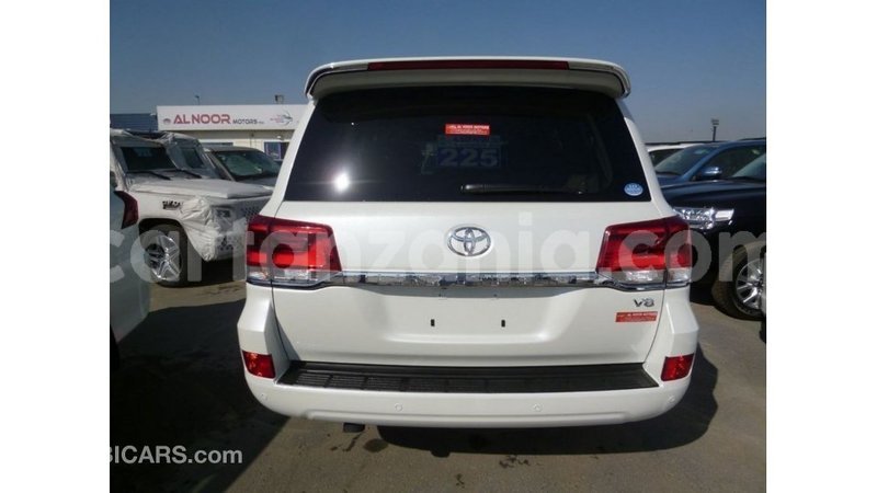 Big with watermark toyota land cruiser arusha import dubai 8565