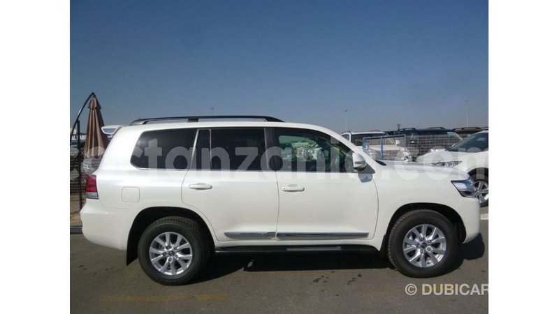 Big with watermark toyota land cruiser arusha import dubai 8565