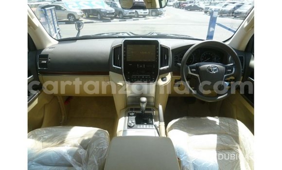 Buy Import Toyota Land Cruiser Black Car in Import - Dubai in Arusha Buy Import Toyota Land Cruiser Black Car in Import - Dubai in Arusha