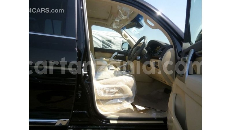 Big with watermark toyota land cruiser arusha import dubai 8566