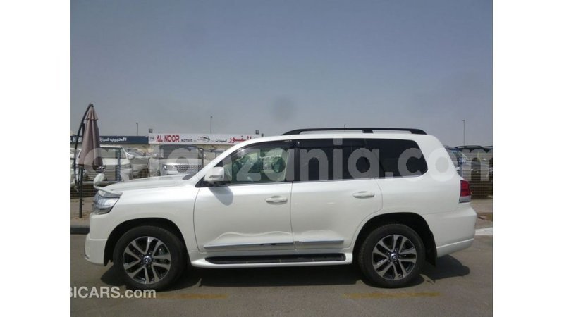 Big with watermark toyota land cruiser arusha import dubai 8567