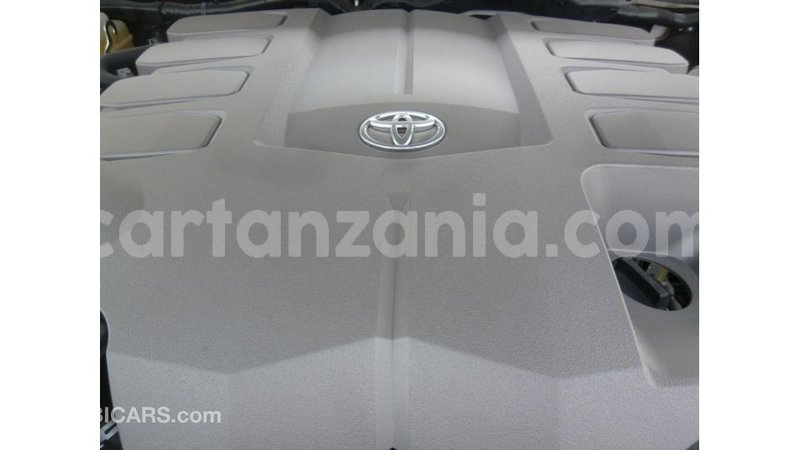 Big with watermark toyota land cruiser arusha import dubai 8567