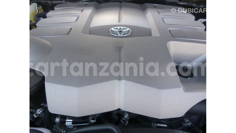 Big with watermark toyota land cruiser arusha import dubai 8568