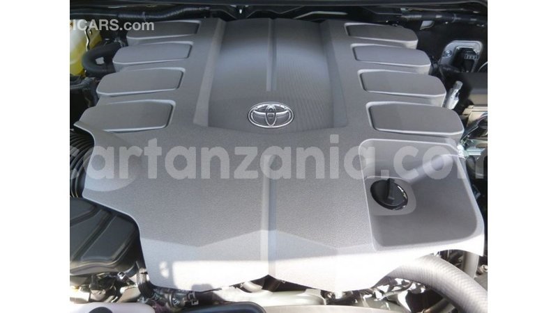 Big with watermark toyota land cruiser arusha import dubai 8569