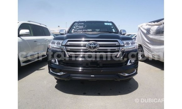 Nunua Imported Toyota Land Cruiser Nyeusi Gari ndani ya Import - Dubai nchini Arusha Nunua Imported Toyota Land Cruiser Nyeusi Gari ndani ya Import - Dubai nchini Arusha