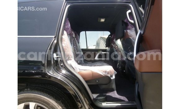 Nunua Imported Toyota Land Cruiser Nyeusi Gari ndani ya Import - Dubai nchini Arusha Nunua Imported Toyota Land Cruiser Nyeusi Gari ndani ya Import - Dubai nchini Arusha