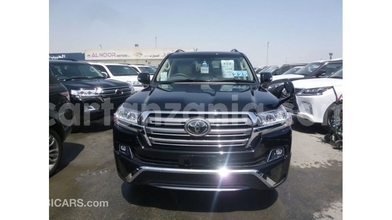 Big with watermark toyota land cruiser arusha import dubai 8571