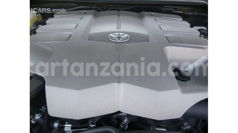 Big with watermark toyota land cruiser arusha import dubai 8571