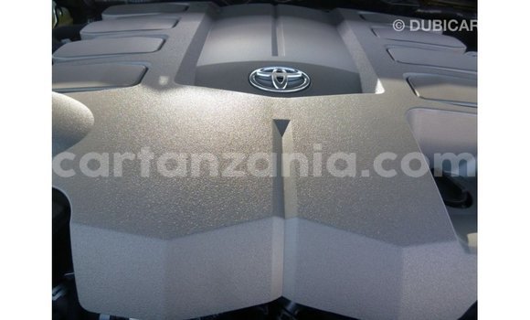 Nunua Imported Toyota Land Cruiser Nyeusi Gari ndani ya Import - Dubai nchini Arusha Nunua Imported Toyota Land Cruiser Nyeusi Gari ndani ya Import - Dubai nchini Arusha
