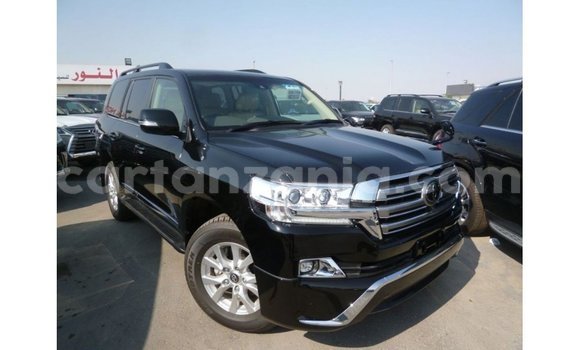 Nunua Imported Toyota Land Cruiser Nyeusi Gari ndani ya Import - Dubai nchini Arusha Nunua Imported Toyota Land Cruiser Nyeusi Gari ndani ya Import - Dubai nchini Arusha