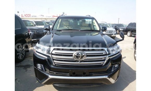 Nunua Imported Toyota Land Cruiser Nyeusi Gari ndani ya Import - Dubai nchini Arusha Nunua Imported Toyota Land Cruiser Nyeusi Gari ndani ya Import - Dubai nchini Arusha