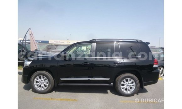 Nunua Imported Toyota Land Cruiser Nyeusi Gari ndani ya Import - Dubai nchini Arusha Nunua Imported Toyota Land Cruiser Nyeusi Gari ndani ya Import - Dubai nchini Arusha