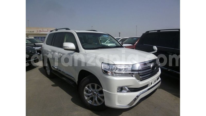 Big with watermark toyota land cruiser arusha import dubai 8575