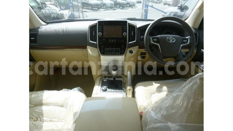 Big with watermark toyota land cruiser arusha import dubai 8575