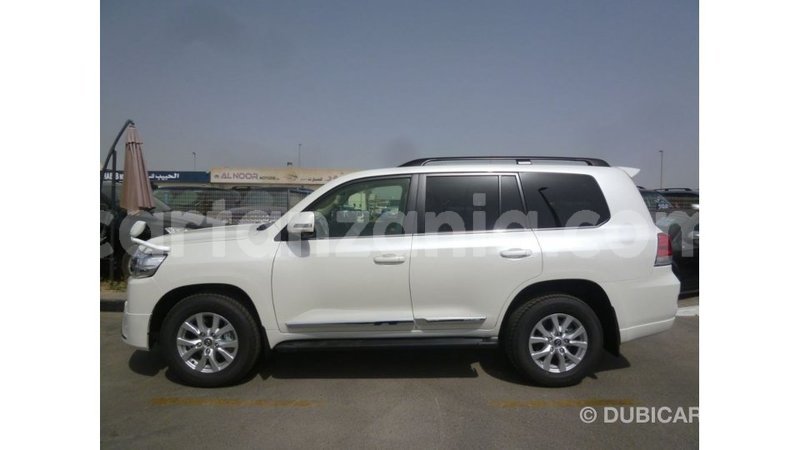 Big with watermark toyota land cruiser arusha import dubai 8575