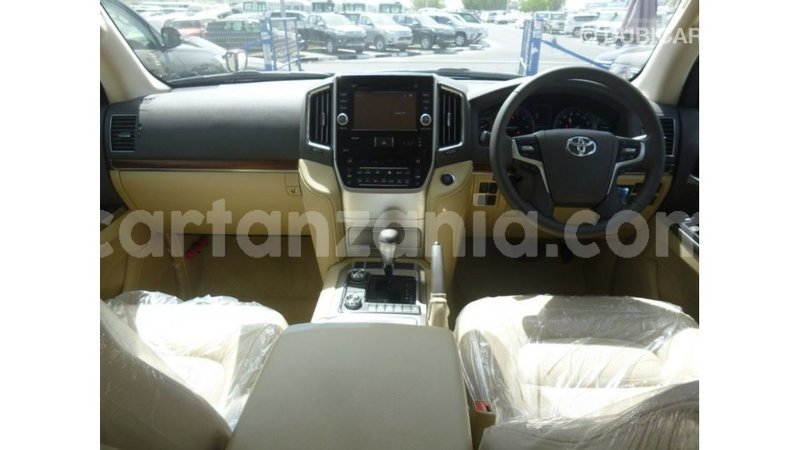 Big with watermark toyota land cruiser arusha import dubai 8576