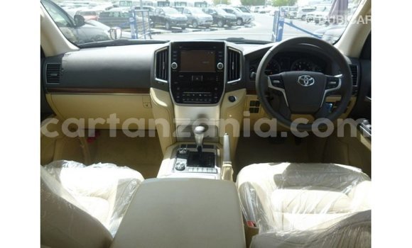Nunua Imported Toyota Land Cruiser Nyingine Gari ndani ya Import - Dubai nchini Arusha Nunua Imported Toyota Land Cruiser Nyingine Gari ndani ya Import - Dubai nchini Arusha