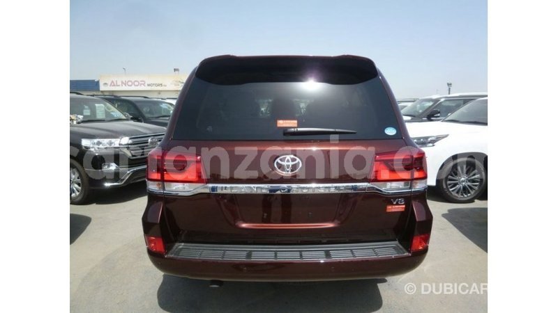 Big with watermark toyota land cruiser arusha import dubai 8576