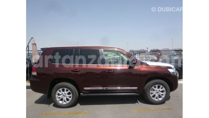 Big with watermark toyota land cruiser arusha import dubai 8576