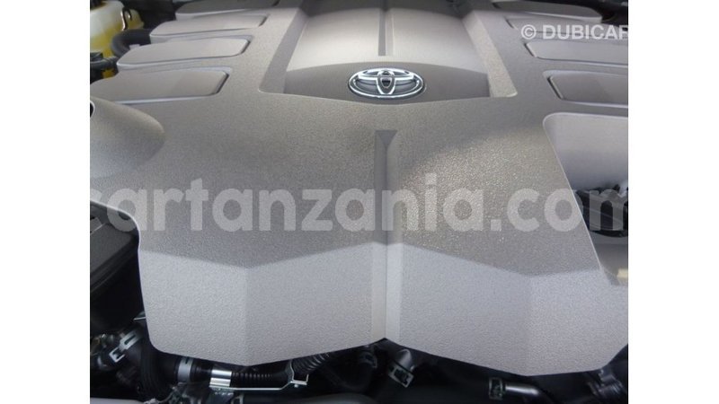 Big with watermark toyota land cruiser arusha import dubai 8576