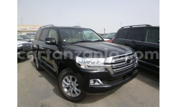 Nunua Imported Toyota Land Cruiser Nyeusi Gari ndani ya Import - Dubai nchini Arusha Nunua Imported Toyota Land Cruiser Nyeusi Gari ndani ya Import - Dubai nchini Arusha