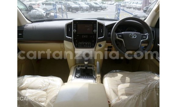 Nunua Imported Toyota Land Cruiser Nyeusi Gari ndani ya Import - Dubai nchini Arusha Nunua Imported Toyota Land Cruiser Nyeusi Gari ndani ya Import - Dubai nchini Arusha