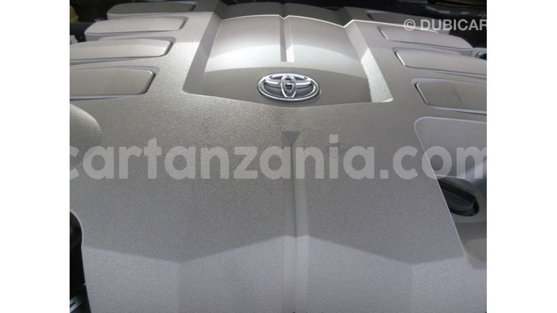 Big with watermark toyota land cruiser arusha import dubai 8577