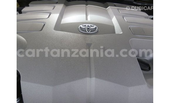 Nunua Imported Toyota Land Cruiser Nyeusi Gari ndani ya Import - Dubai nchini Arusha Nunua Imported Toyota Land Cruiser Nyeusi Gari ndani ya Import - Dubai nchini Arusha