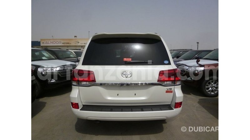 Big with watermark toyota land cruiser arusha import dubai 8578