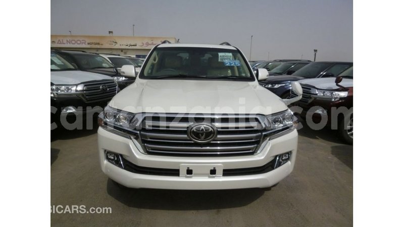 Big with watermark toyota land cruiser arusha import dubai 8578