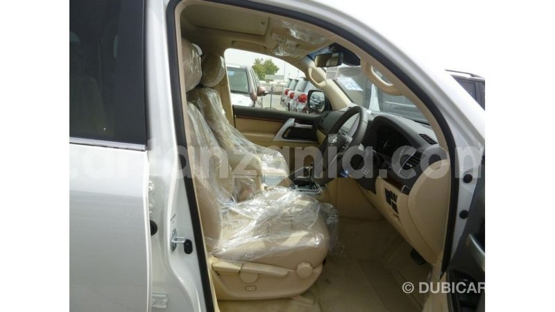 Big with watermark toyota land cruiser arusha import dubai 8578