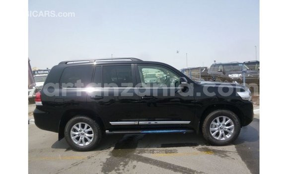 Nunua Imported Toyota Land Cruiser Nyeusi Gari ndani ya Import - Dubai nchini Arusha Nunua Imported Toyota Land Cruiser Nyeusi Gari ndani ya Import - Dubai nchini Arusha