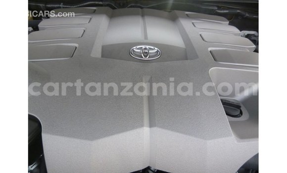 Nunua Imported Toyota Land Cruiser Nyeusi Gari ndani ya Import - Dubai nchini Arusha Nunua Imported Toyota Land Cruiser Nyeusi Gari ndani ya Import - Dubai nchini Arusha