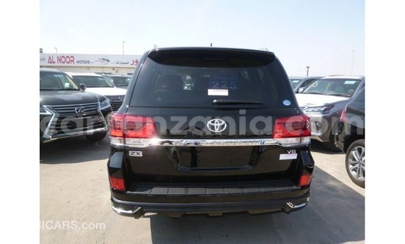 Buy Import Toyota Land Cruiser Black Car in Import - Dubai in Arusha Buy Import Toyota Land Cruiser Black Car in Import - Dubai in Arusha