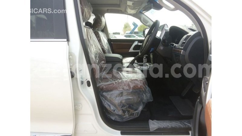 Big with watermark toyota land cruiser arusha import dubai 8584