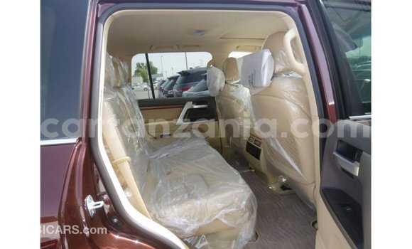Nunua Imported Toyota Land Cruiser Nyingine Gari ndani ya Import - Dubai nchini Arusha Nunua Imported Toyota Land Cruiser Nyingine Gari ndani ya Import - Dubai nchini Arusha
