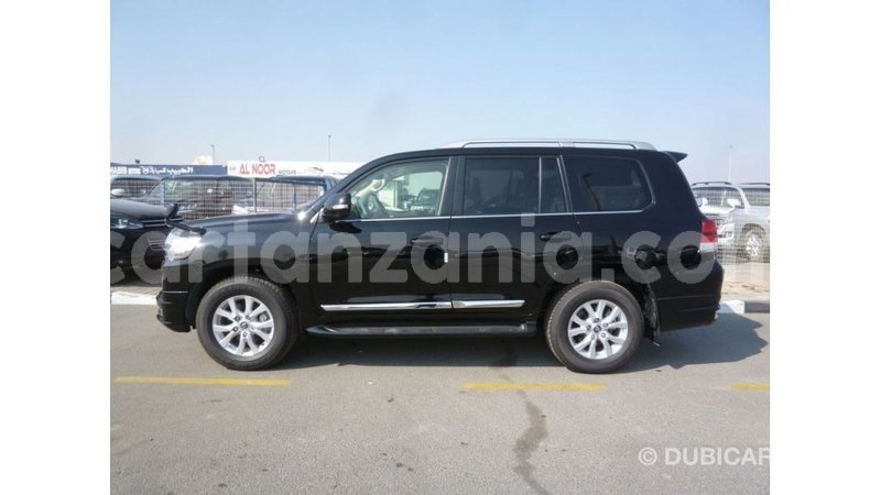 Big with watermark toyota land cruiser arusha import dubai 8588