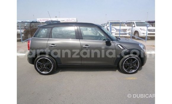Buy Import Mini Cooper Brown Car in Import - Dubai in Arusha Buy Import Mini Cooper Brown Car in Import - Dubai in Arusha