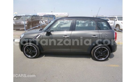 Buy Import Mini Cooper Brown Car in Import - Dubai in Arusha Buy Import Mini Cooper Brown Car in Import - Dubai in Arusha