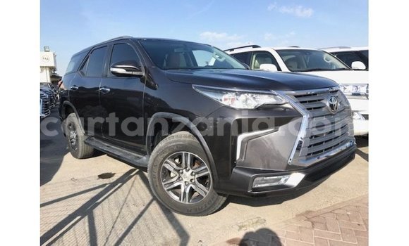 Nunua Imported Toyota Fortuner Nyingine Gari ndani ya Import - Dubai nchini Arusha Nunua Imported Toyota Fortuner Nyingine Gari ndani ya Import - Dubai nchini Arusha