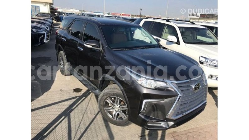 Big with watermark toyota fortuner arusha import dubai 8594
