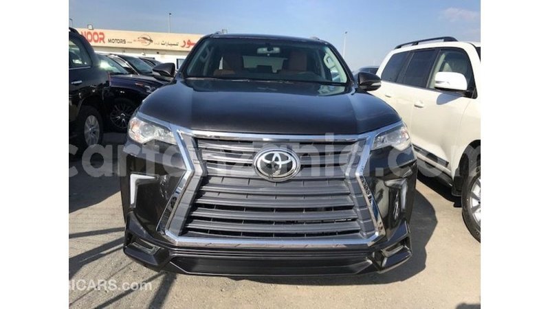 Big with watermark toyota fortuner arusha import dubai 8594