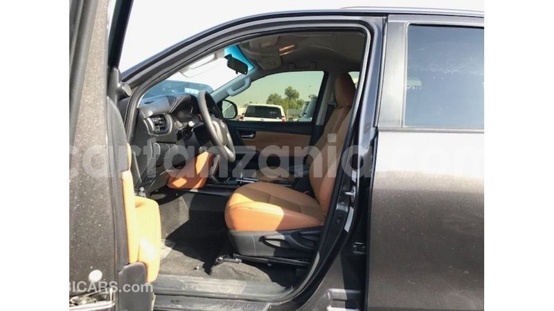 Big with watermark toyota fortuner arusha import dubai 8594