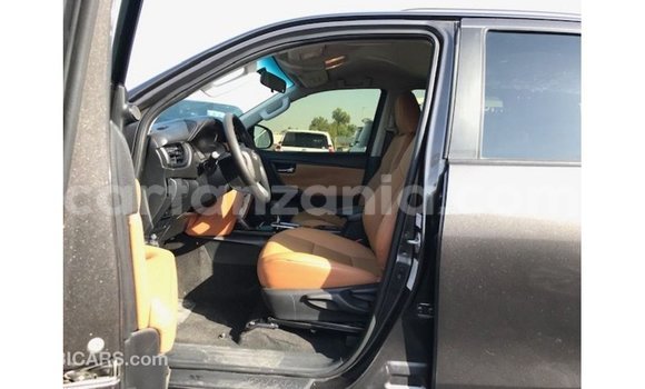 Nunua Imported Toyota Fortuner Nyingine Gari ndani ya Import - Dubai nchini Arusha Nunua Imported Toyota Fortuner Nyingine Gari ndani ya Import - Dubai nchini Arusha