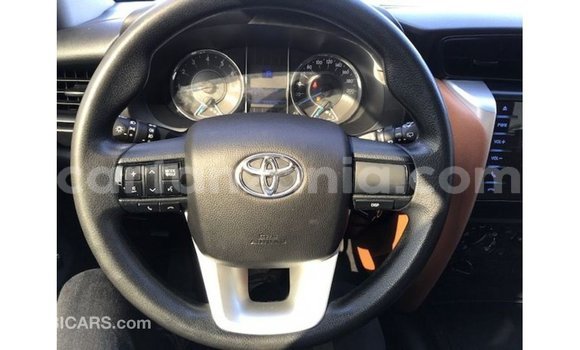 Nunua Imported Toyota Fortuner Nyingine Gari ndani ya Import - Dubai nchini Arusha Nunua Imported Toyota Fortuner Nyingine Gari ndani ya Import - Dubai nchini Arusha