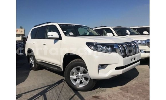 Nunua Imported Toyota Prado Nyeupe Gari ndani ya Import - Dubai nchini Arusha Nunua Imported Toyota Prado Nyeupe Gari ndani ya Import - Dubai nchini Arusha