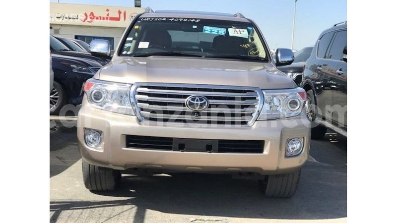 Big with watermark toyota land cruiser arusha import dubai 8599